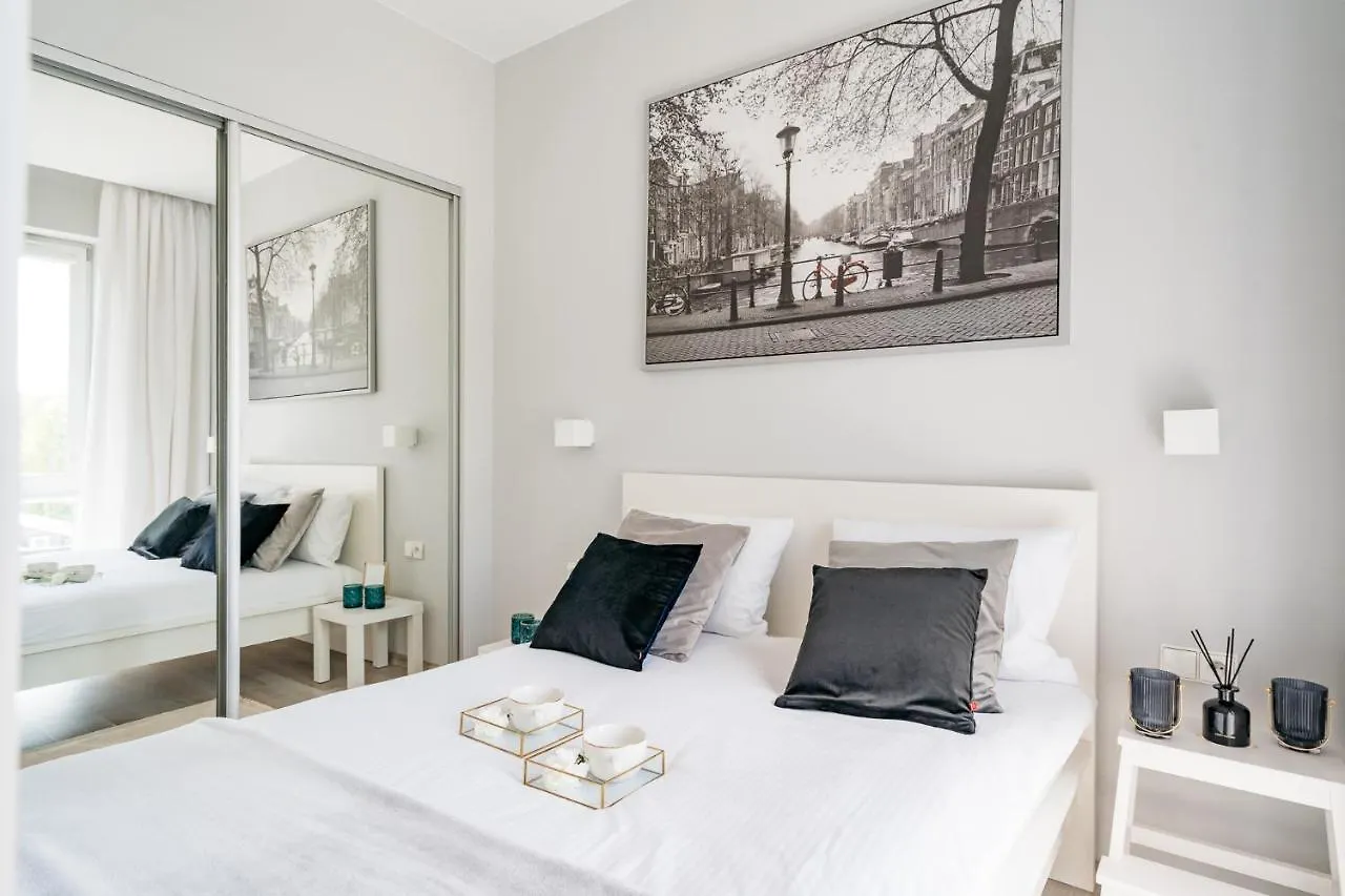 Bright Apartments - Loftaffair Krakau Polen